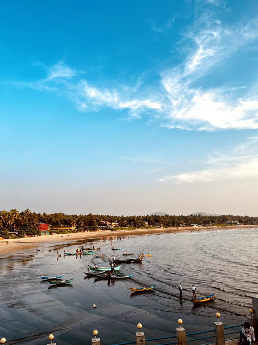 Gokarna Beach Trek, Murudeshwara Temple & Jog Falls Trip from Bangalore poster