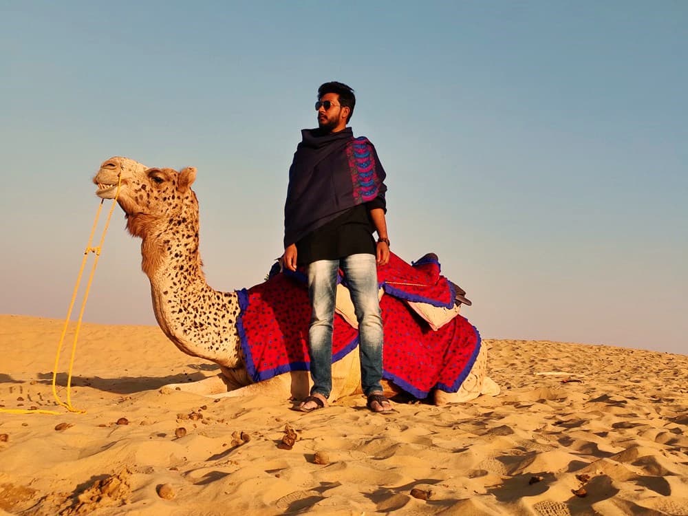Group trip to Longewala