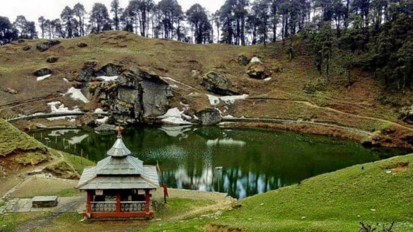 Jibhi Tour Package poster